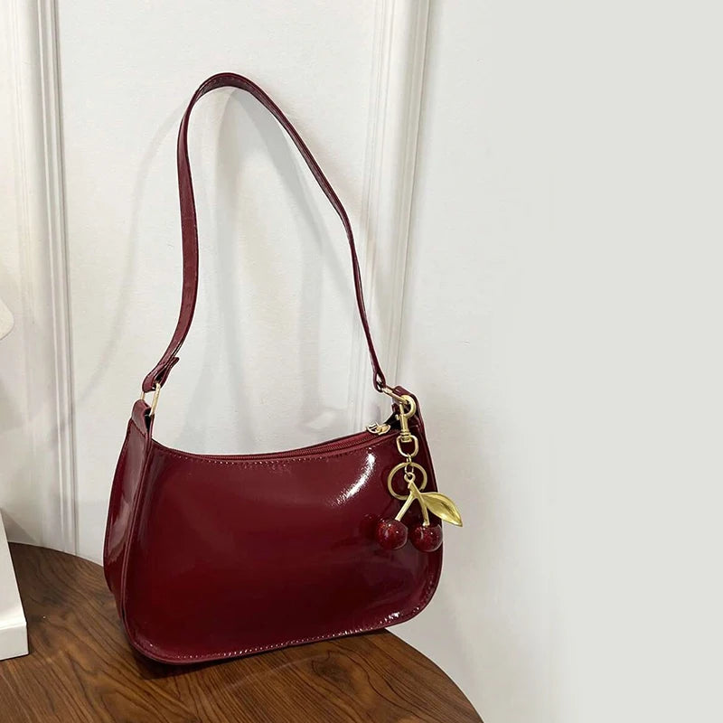 Cherry Muse Schultertasche 